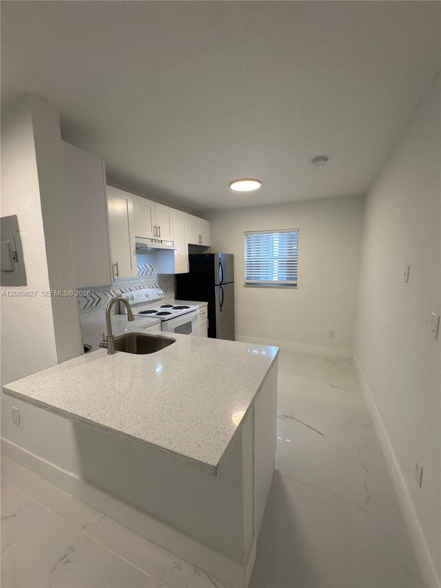 1653 NW 1st St # 1, Miami FL 33125 photo 4