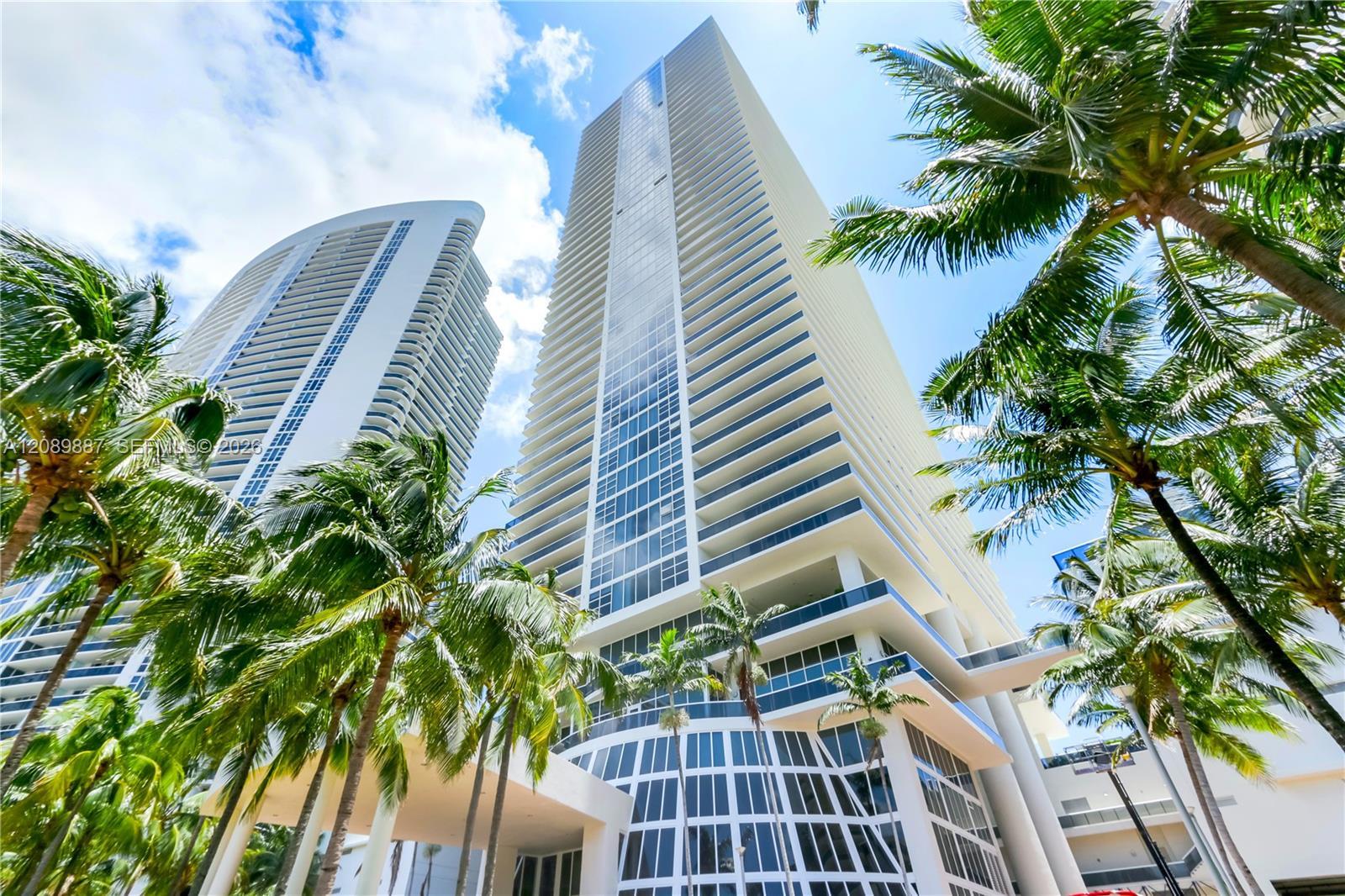 Hallandale Beach, FL 33009 photo 2