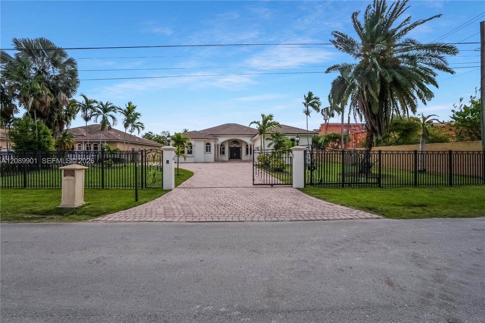 4025 SW 128th Ave, Miami FL 33175 photo 5