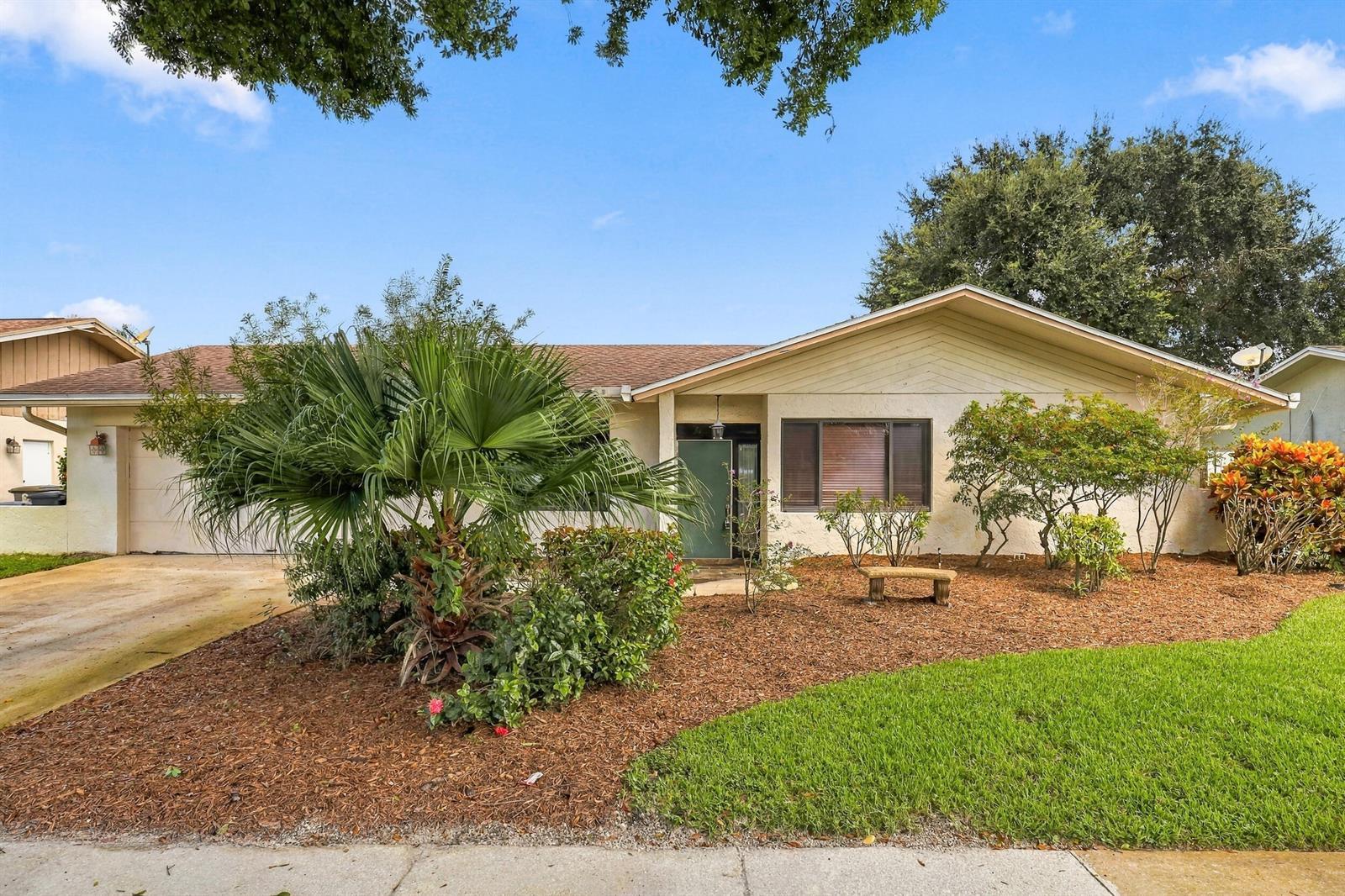 4681 BRANDYWINE Drive, Boca Raton FL 33487 photo 2