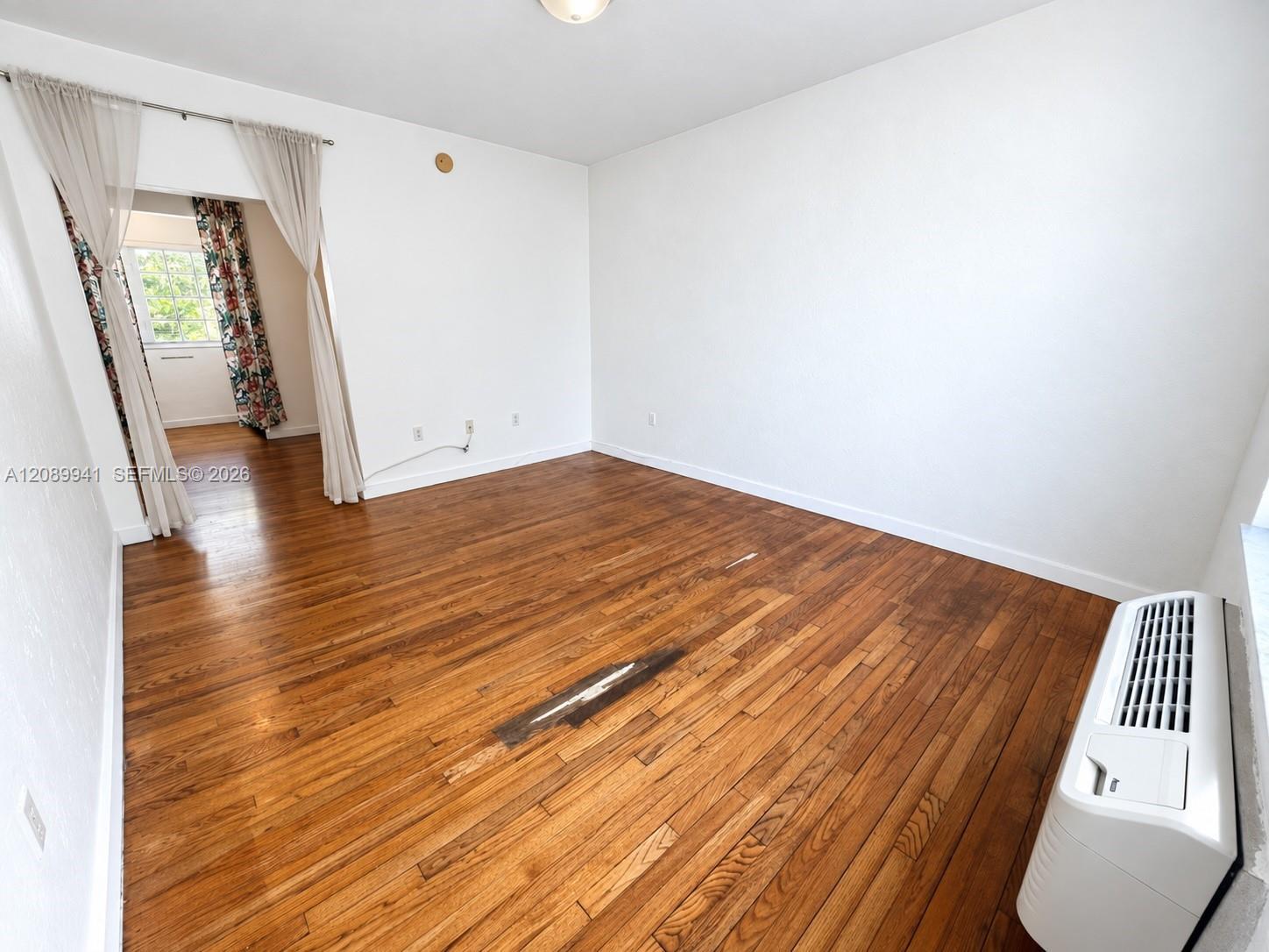 741 15th St # 12, Miami Beach FL 33139 photo 3
