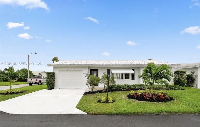 2374 SW 11th Ave, Boynton Beach FL 33426 photo 3
