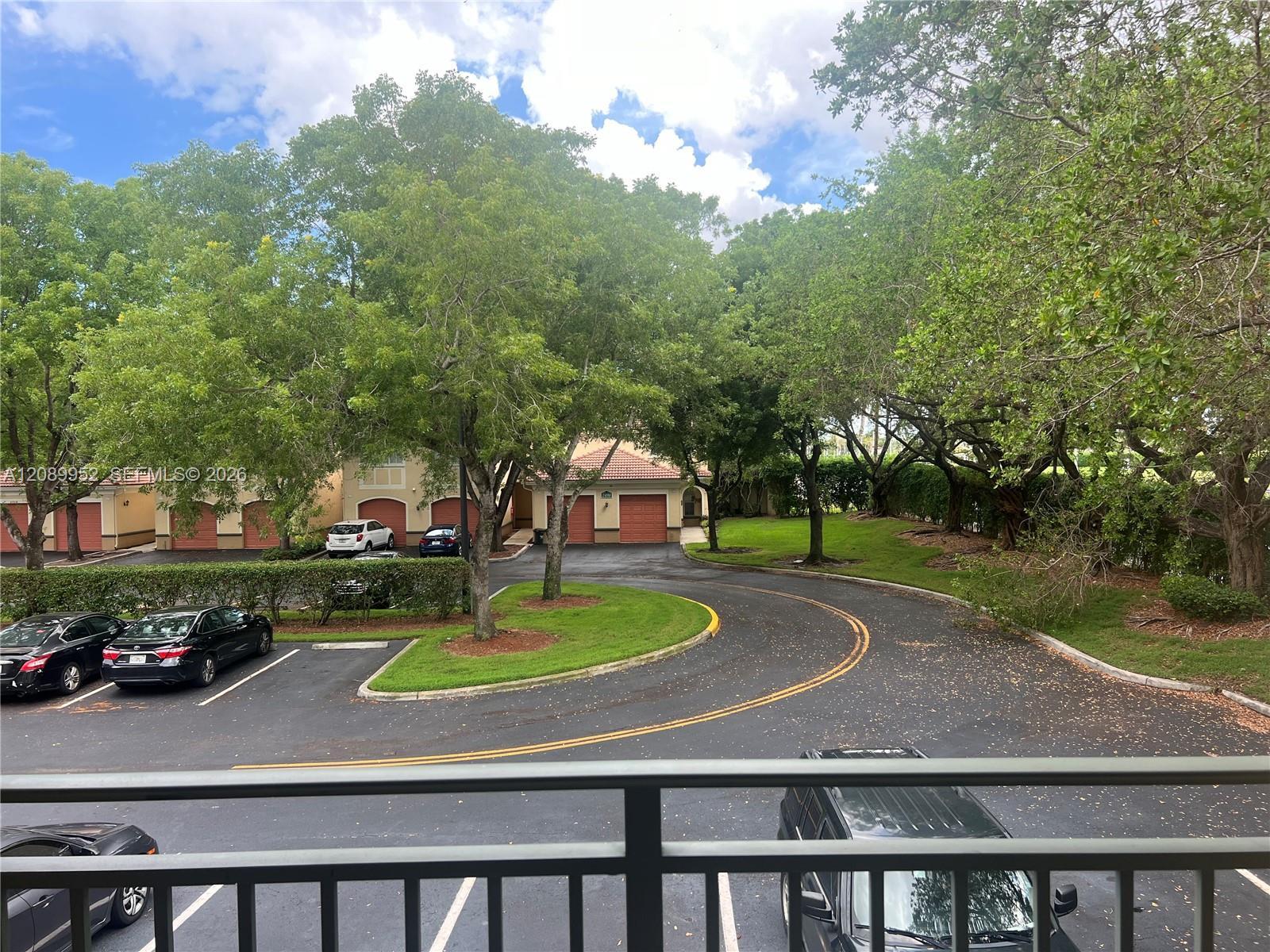 2496 Centergate Dr # 201, Miramar FL 33025 photo 2