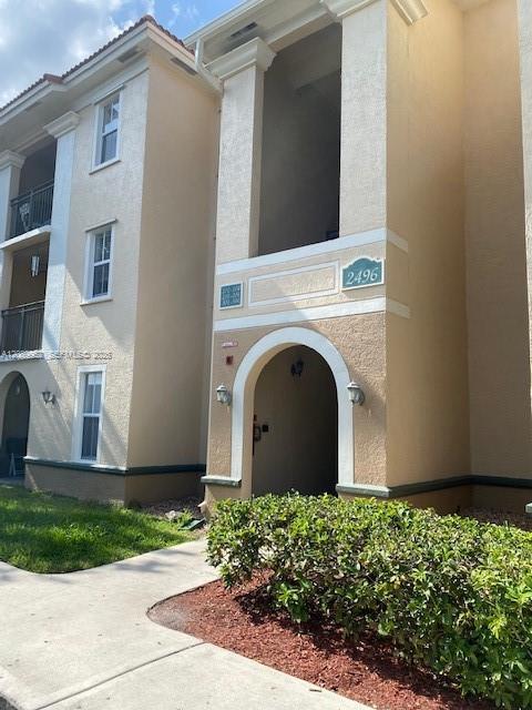 2496 Centergate Dr # 201, Miramar FL 33025