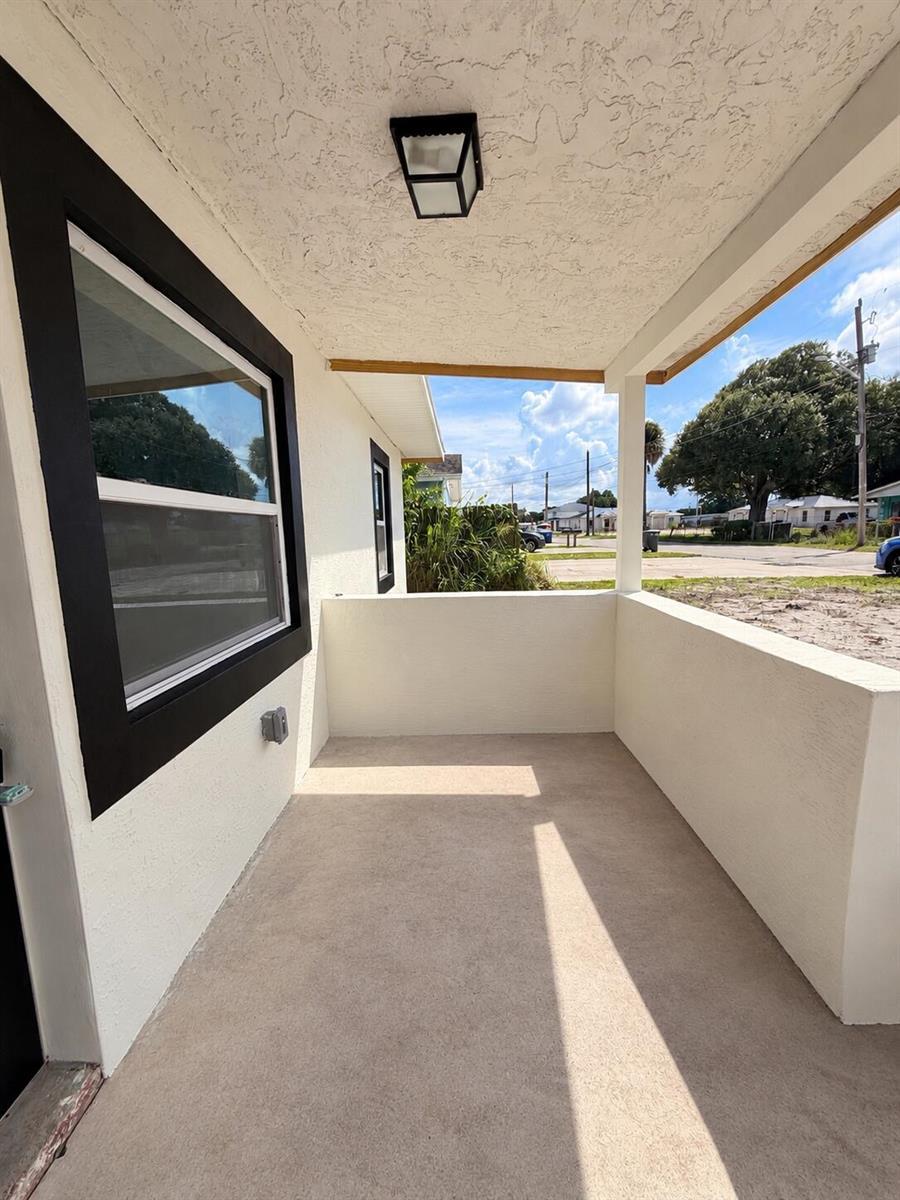 1418 N 16th Street, Fort Pierce FL 34950 photo 2