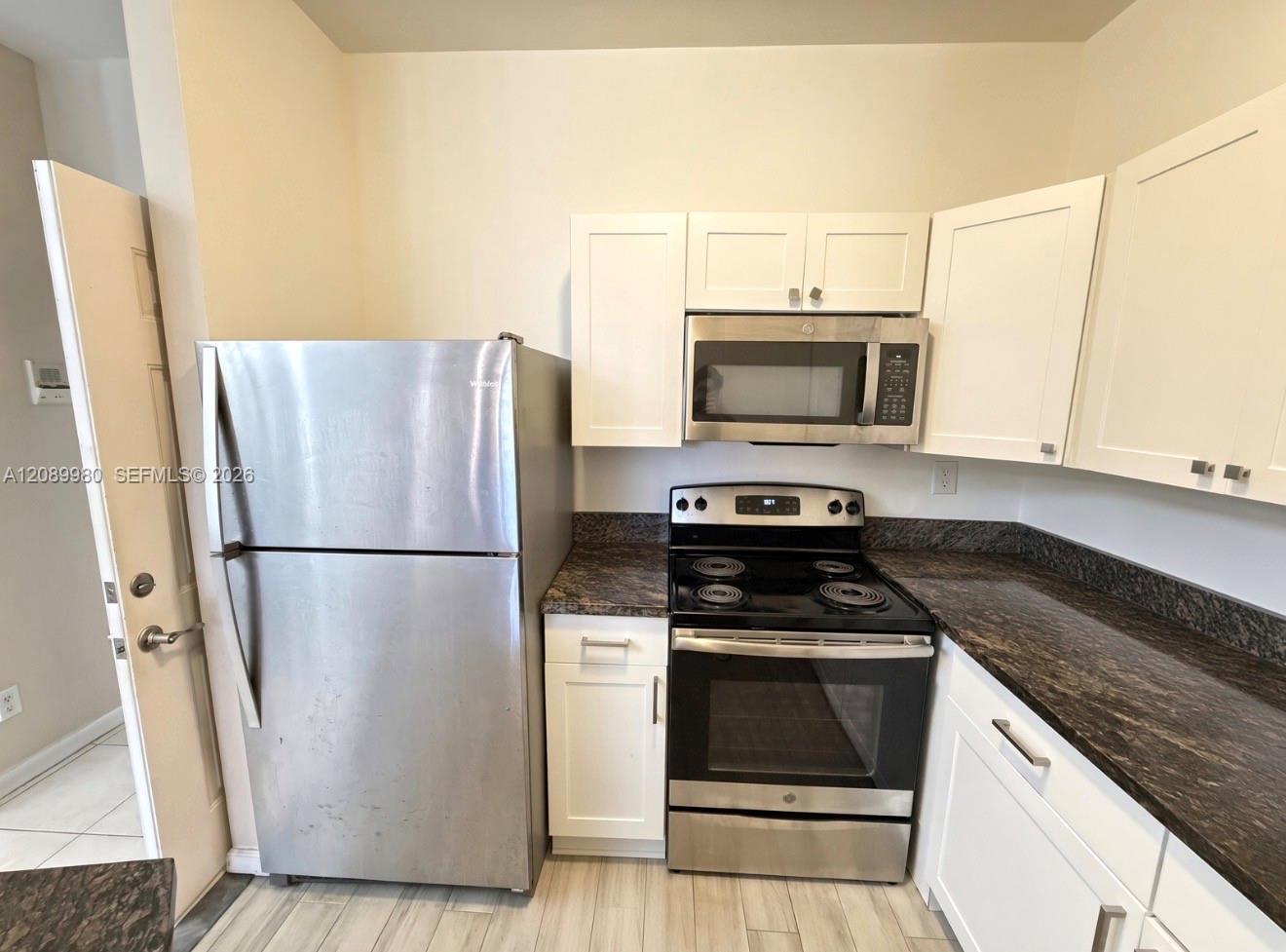 85 Gulfstream Rd # 105A, Dania Beach FL 33004 photo 2