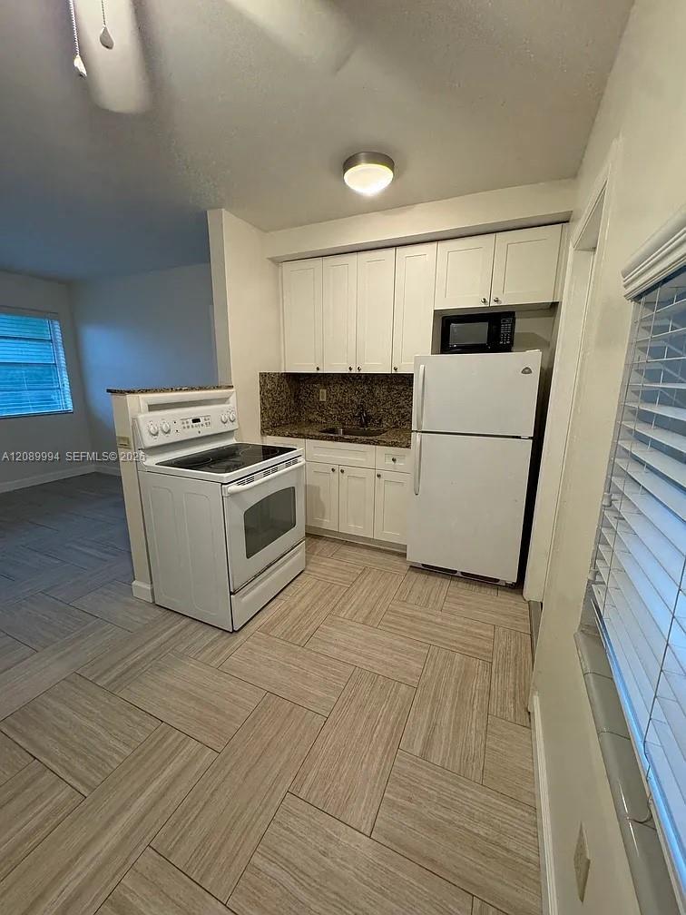 11890 NE 16th Ave # 4, Miami FL 33161 photo 4