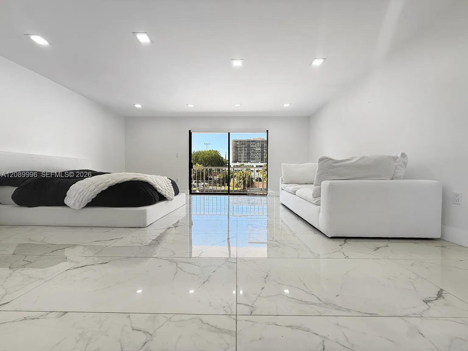 1650 NE 115th St # 207, Miami FL 33181 photo 4