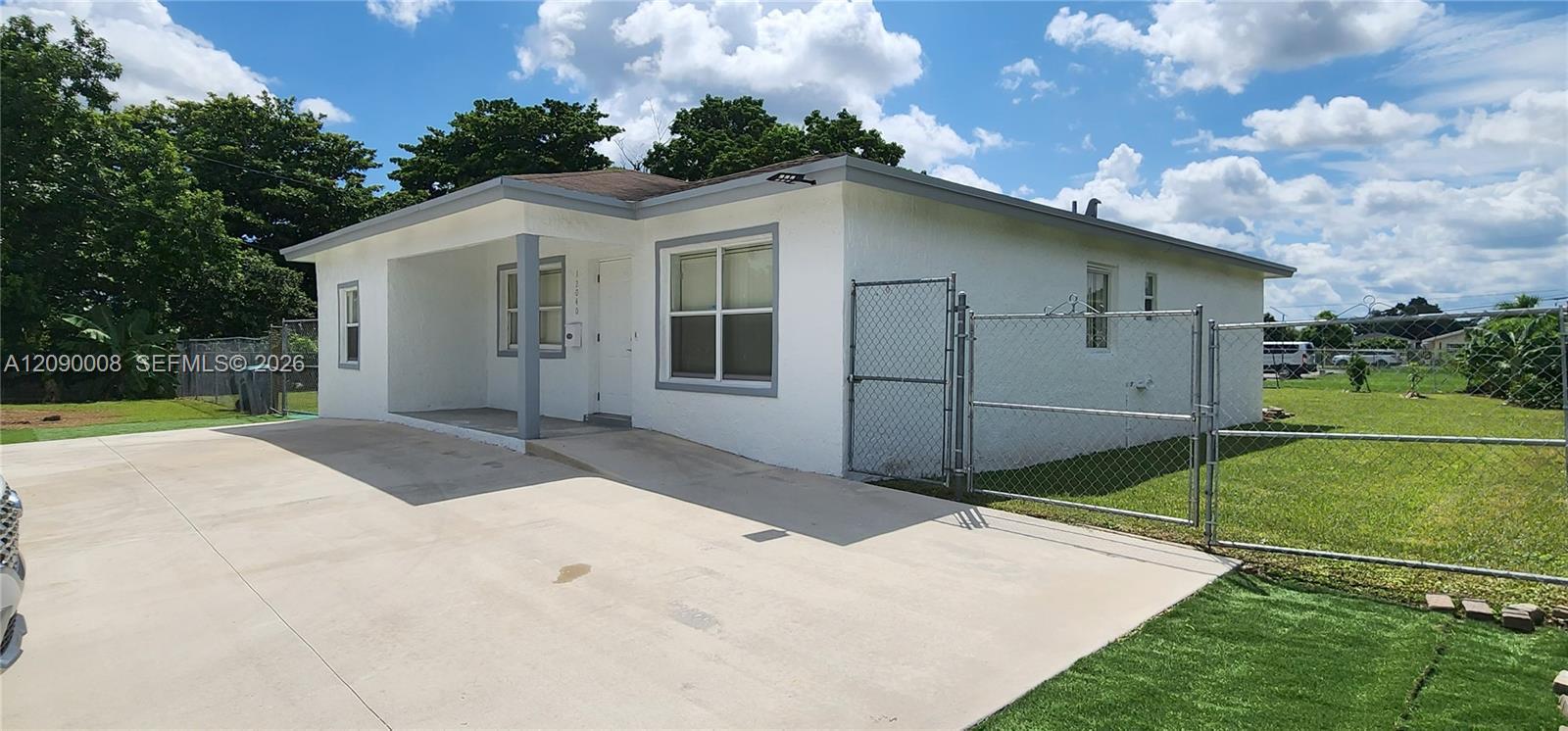 12040 SW 216th St, Miami FL 33170 photo 3