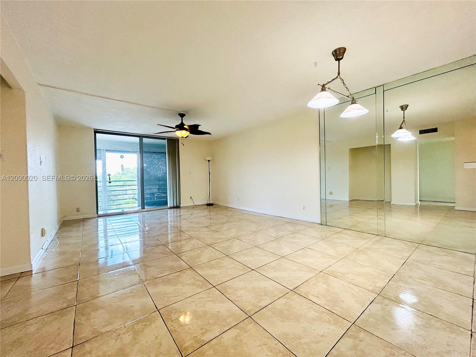 403 NW 68th Ave # 419, Plantation FL 33317 photo 2