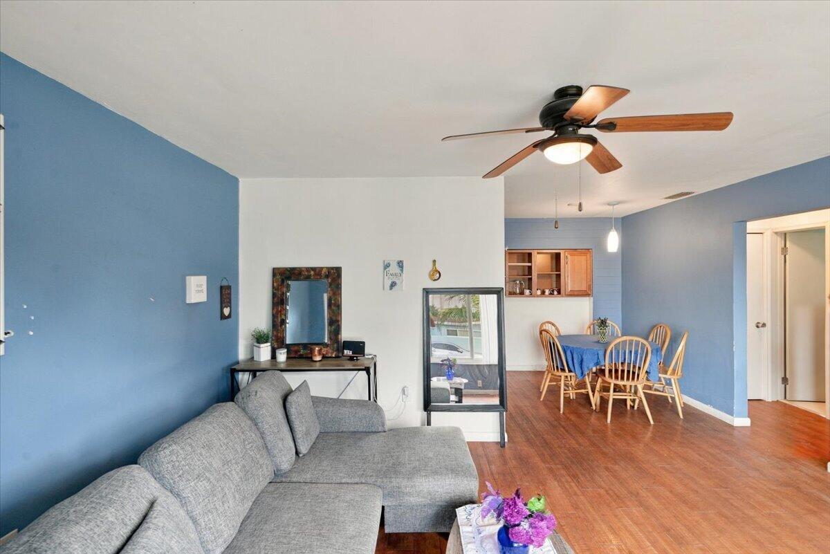 2294 NW 81ST Terrace, Sunrise FL 33322 photo 5