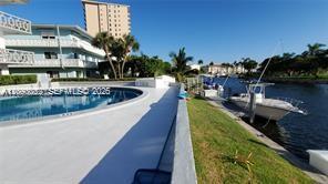 Hallandale Beach, FL 33009 photo 3