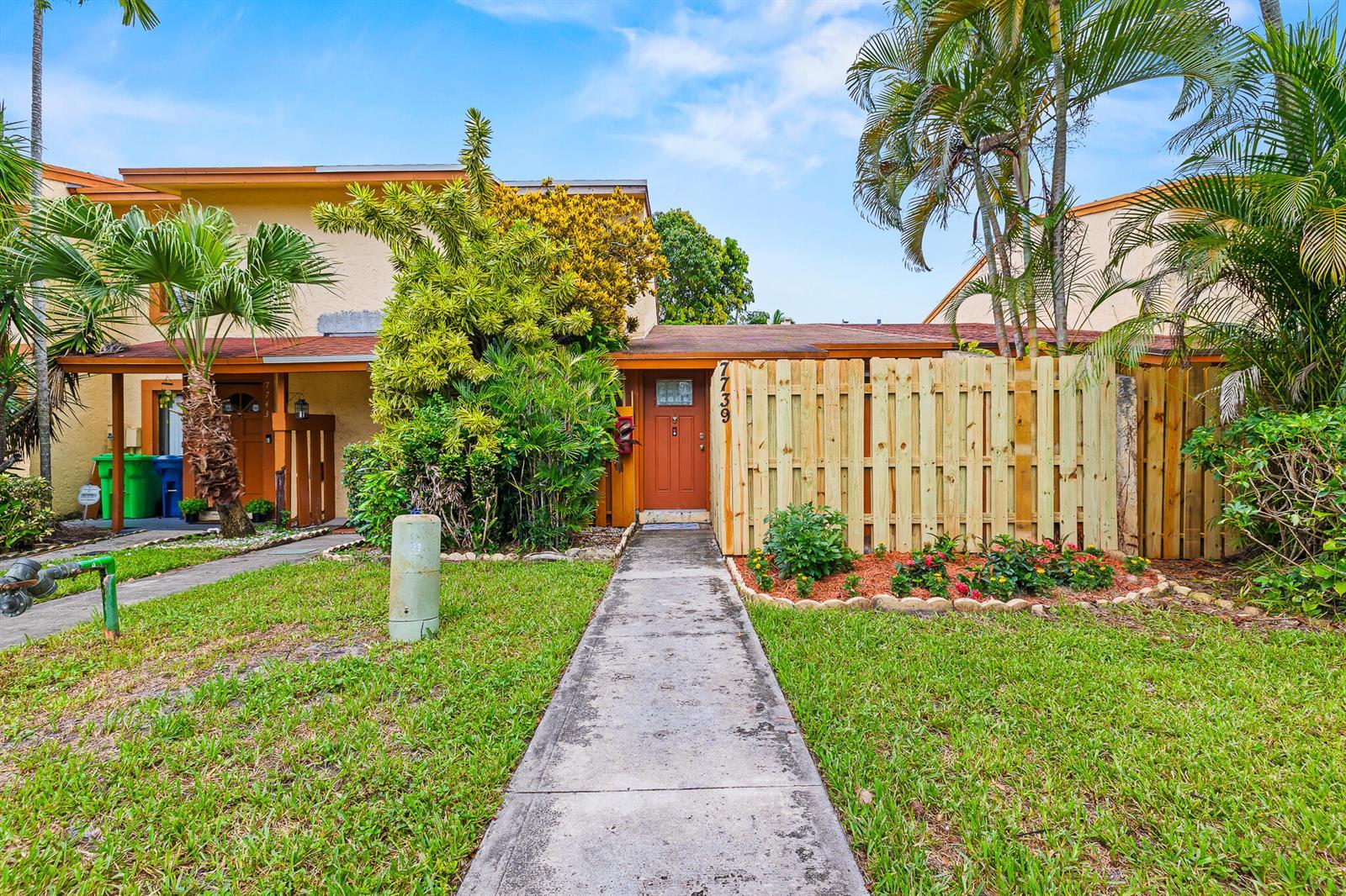 7739 Balboa Street # 7739, Sunrise FL 33351 photo 2