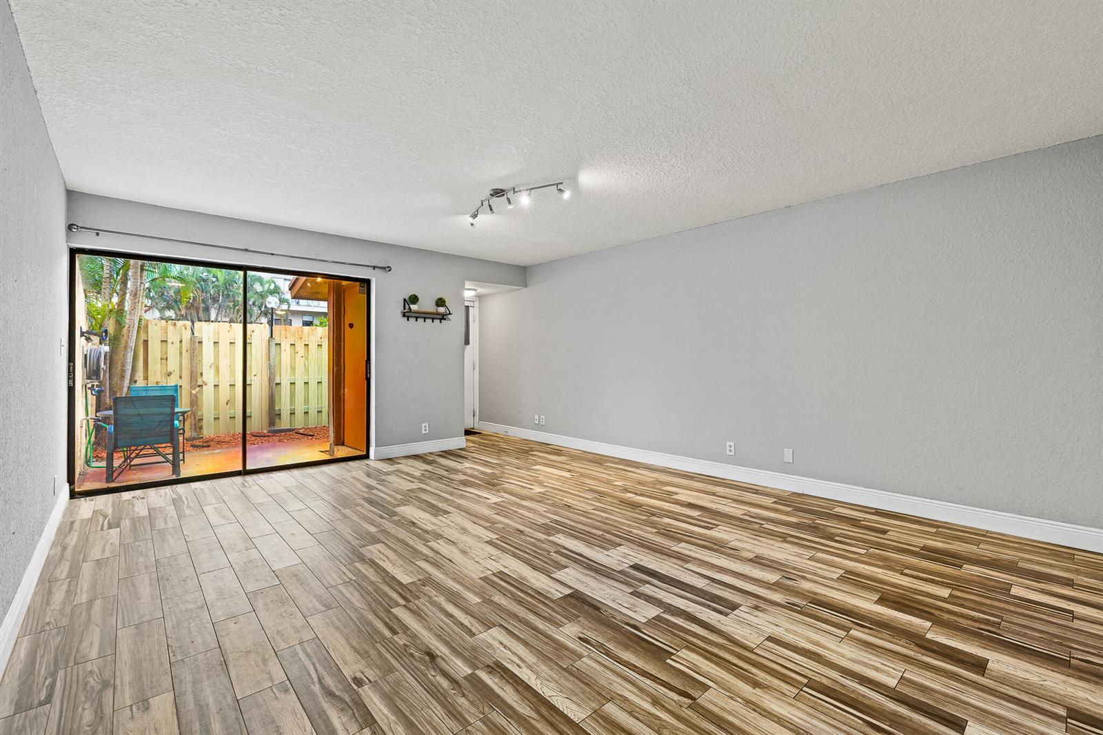 7739 Balboa Street # 7739, Sunrise FL 33351 photo 4