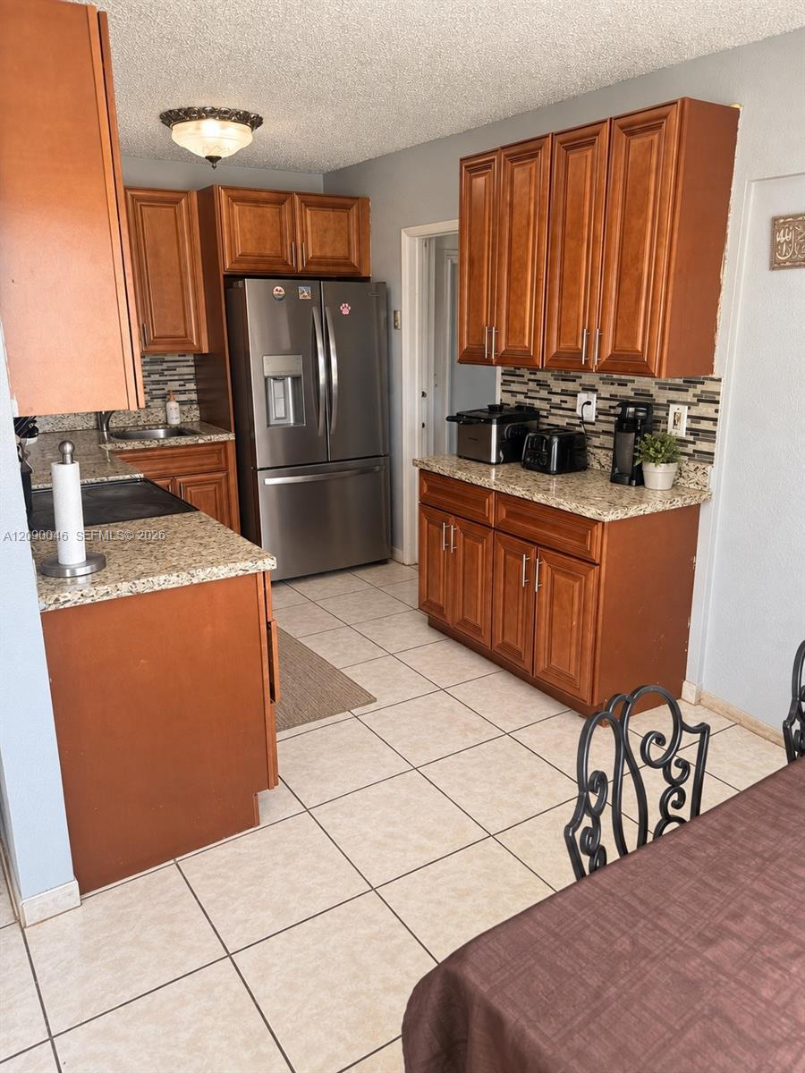 5871 NW 41st Ter, North Lauderdale FL 33319 photo 2