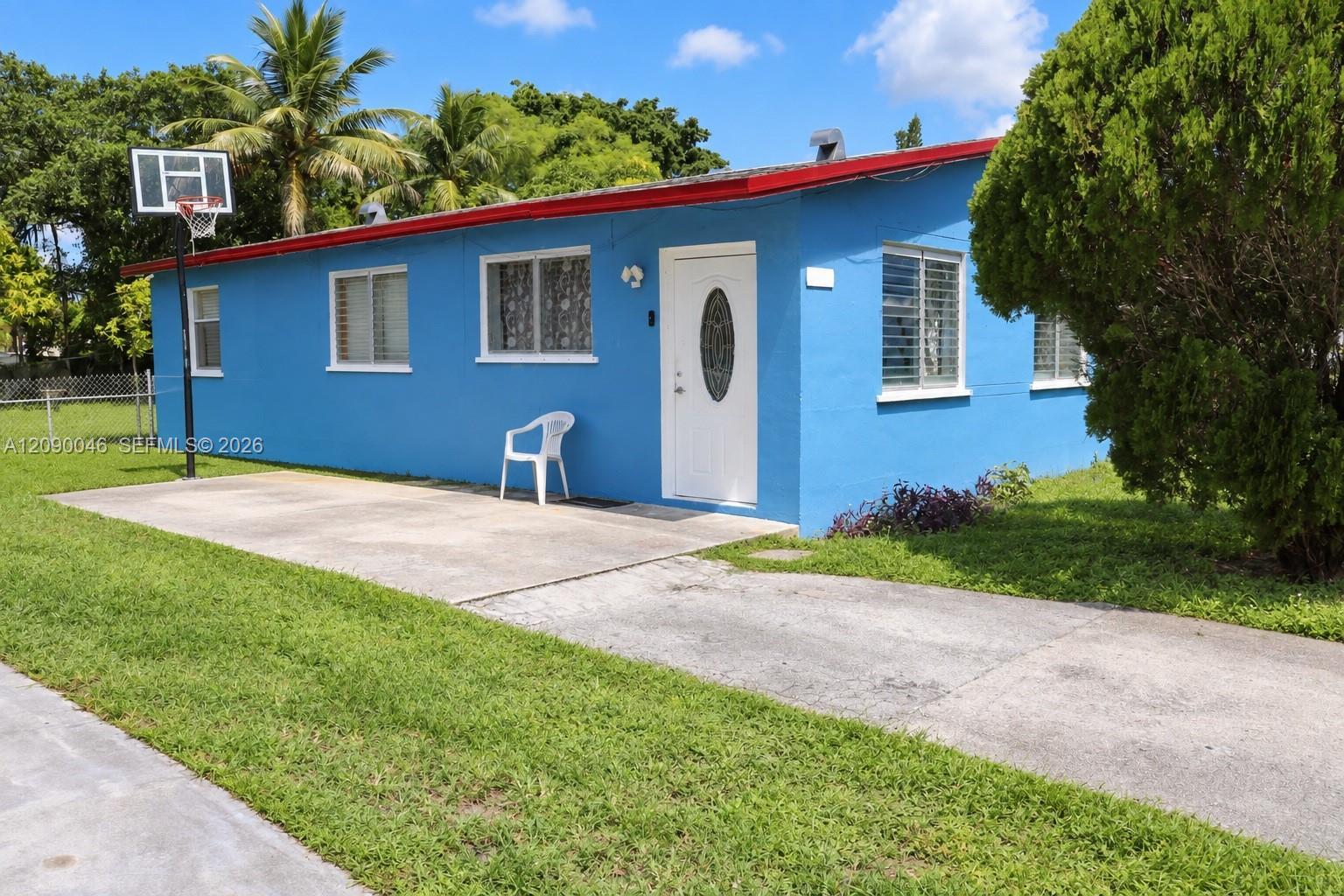 5871 NW 41st Ter, North Lauderdale FL 33319 photo 5