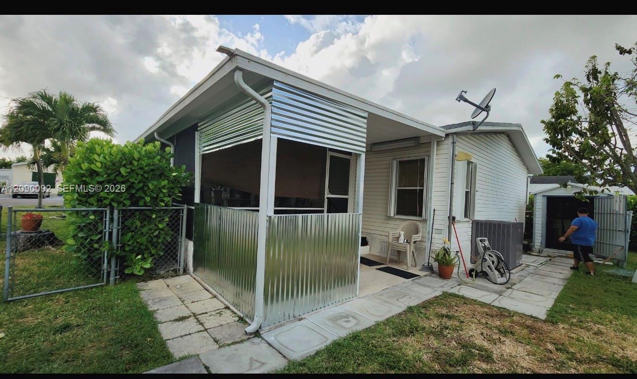19800 SW 180th Ave. LOT 120, Miami FL 33187 photo 4