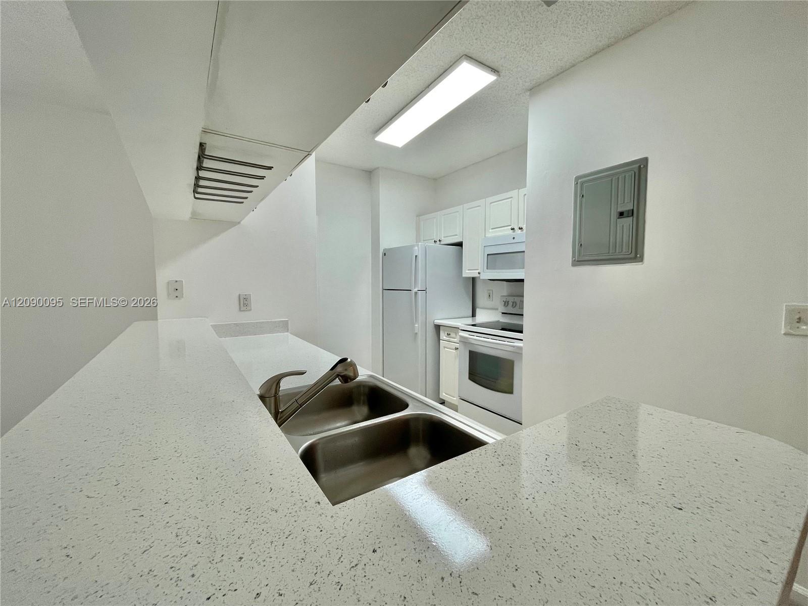 17125 N Bay Rd # 3213, Sunny Isles Beach FL 33160 photo 2