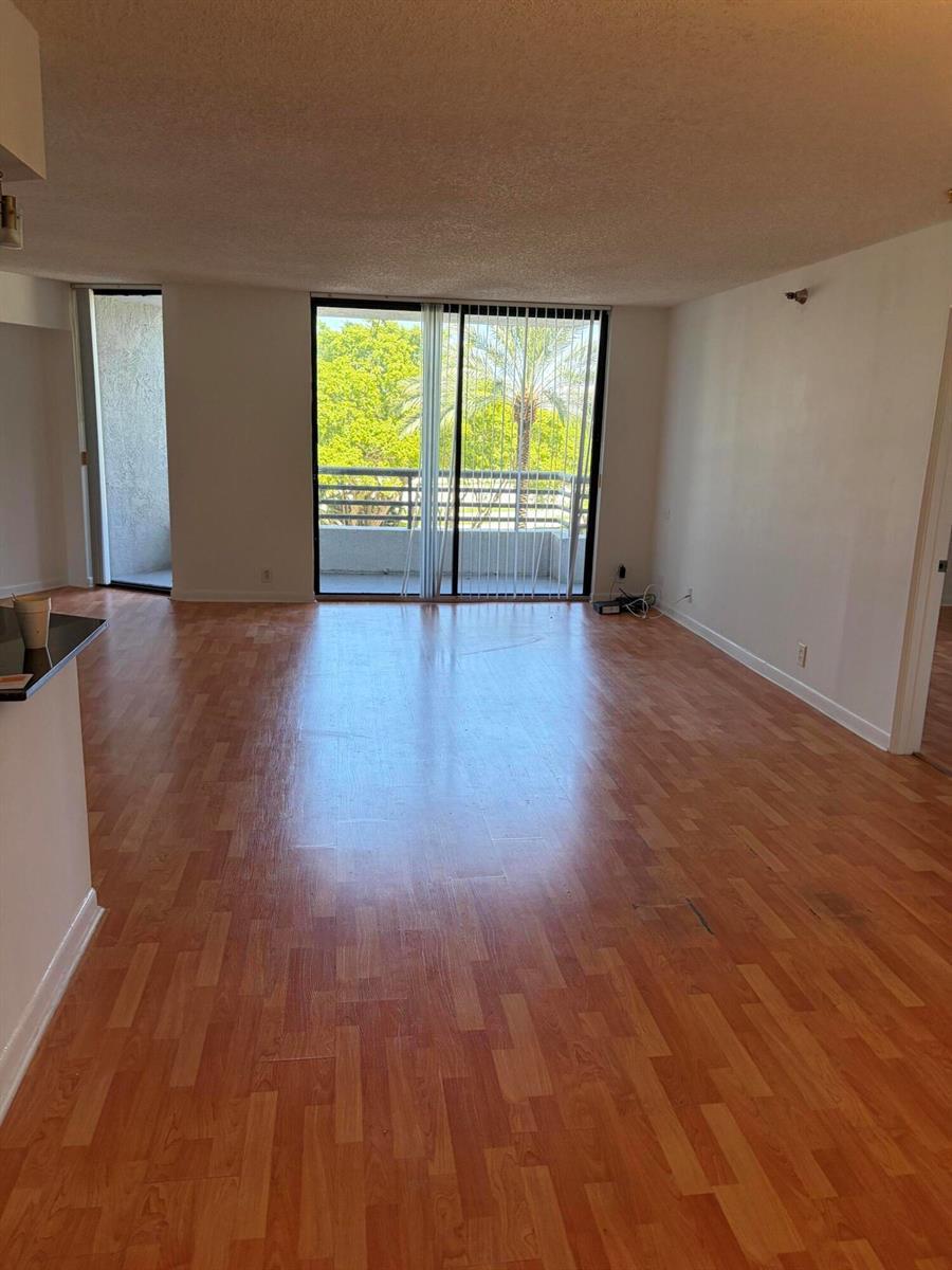 3300 NE 191ST Street # 410, Aventura FL 33180
