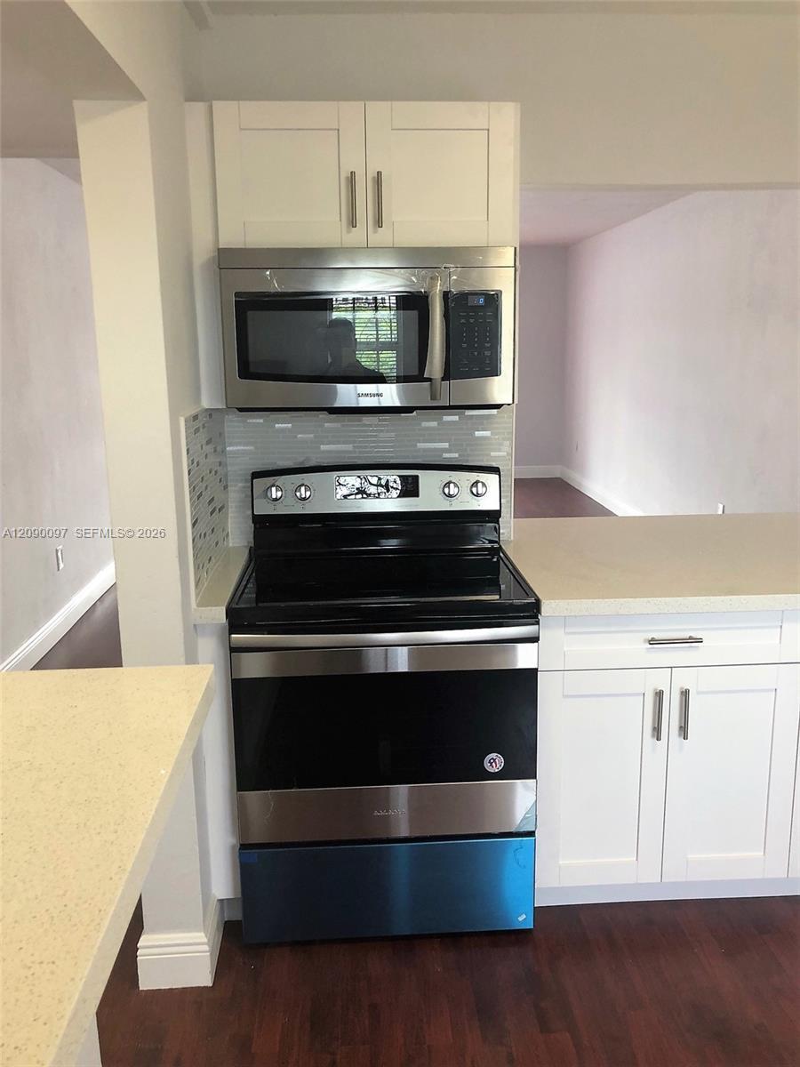 18900 NE 3rd Ct # 515, Miami FL 33179 photo 4