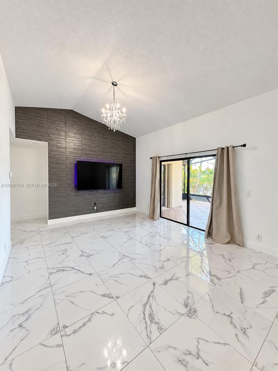 17 Columbia Ct, Deerfield Beach FL 33442 photo 5