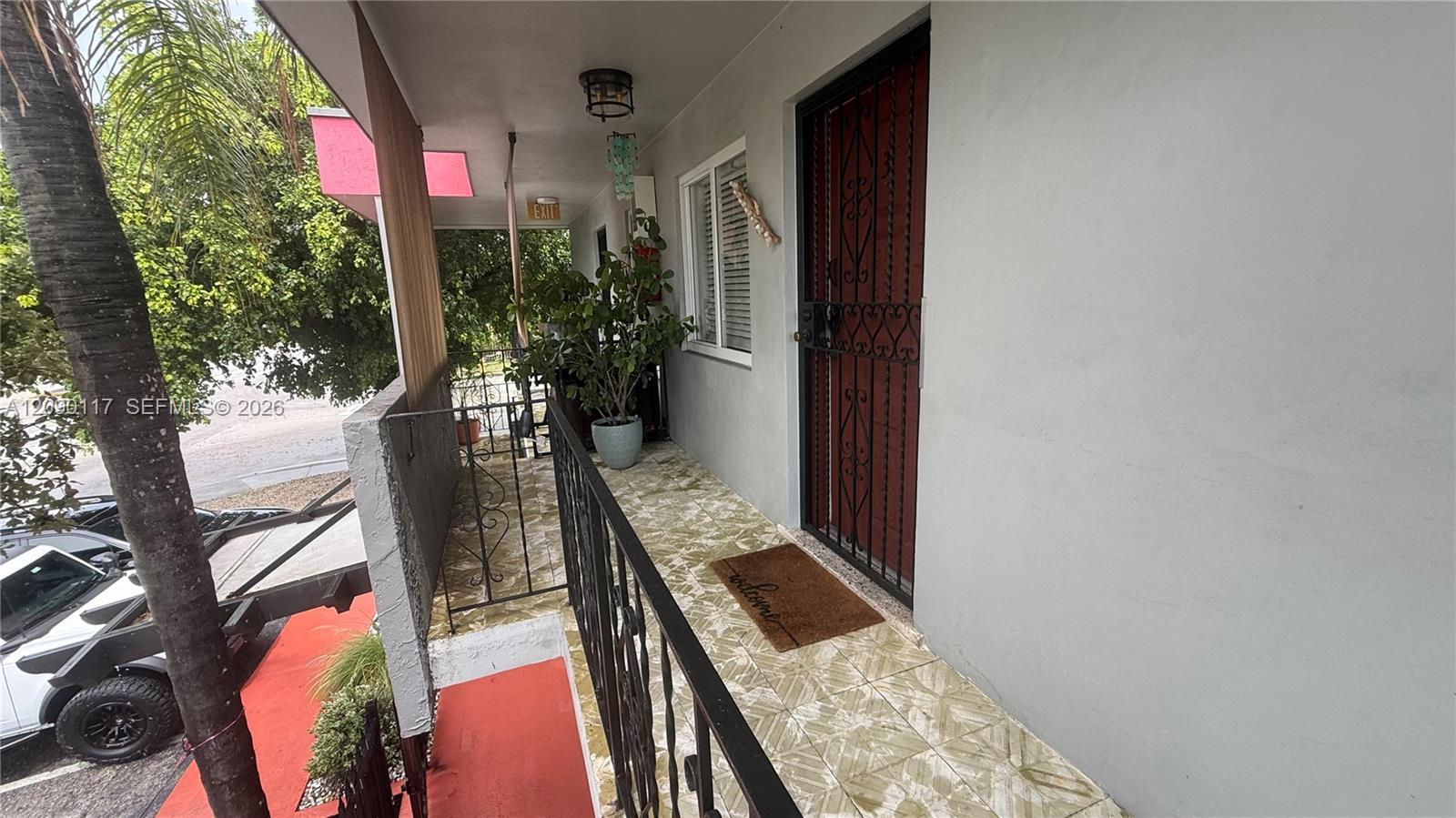 191 NW 17th Ave # 4, Miami FL 33125 photo 2