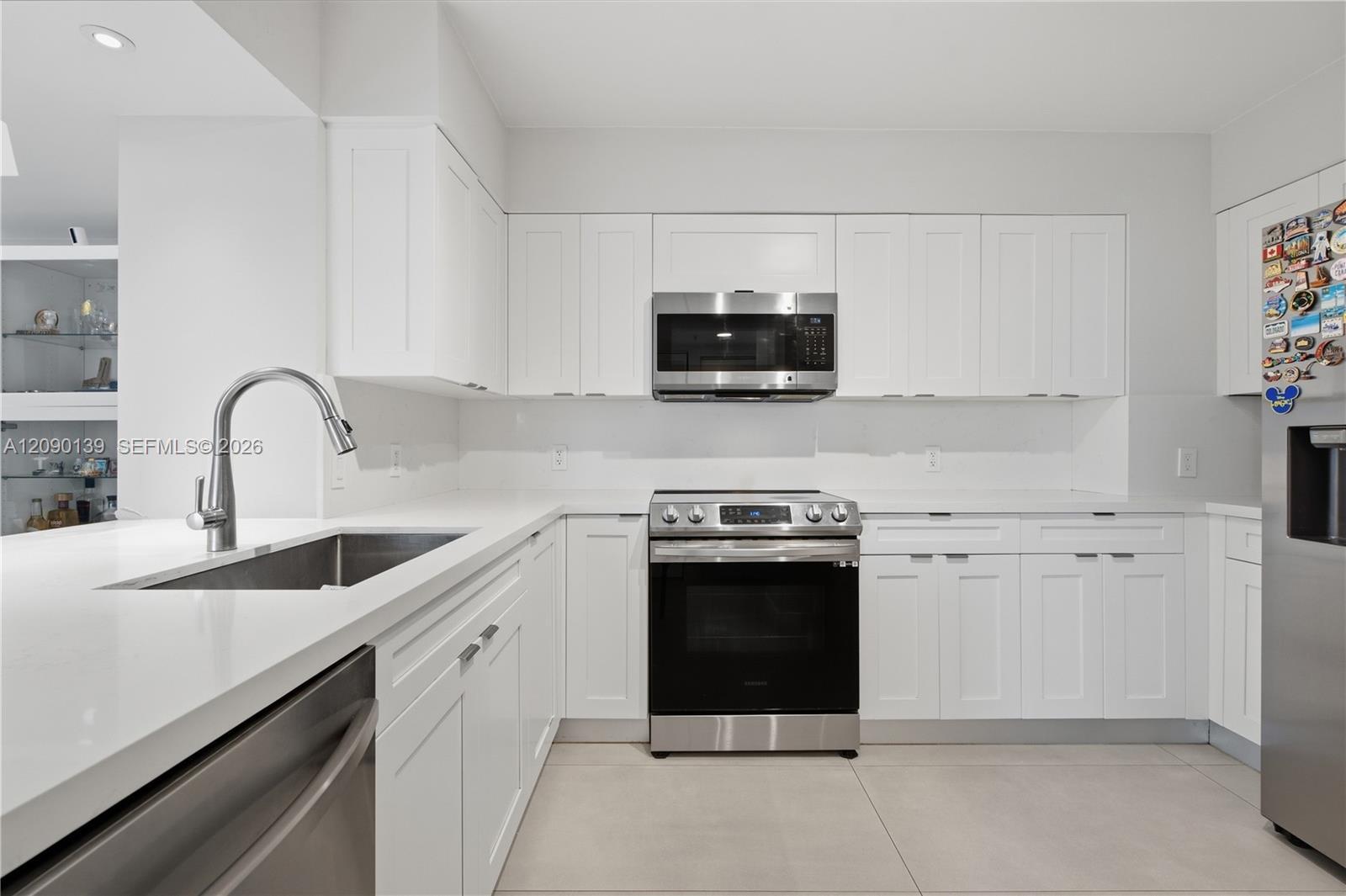 1155 Brickell Bay Dr # 704, Miami FL 33131 photo 4