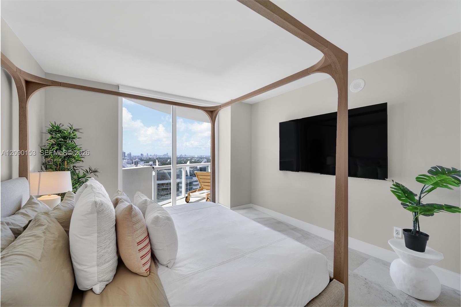 6365 Collins Ave # 3906, Miami Beach FL 33141 photo 4