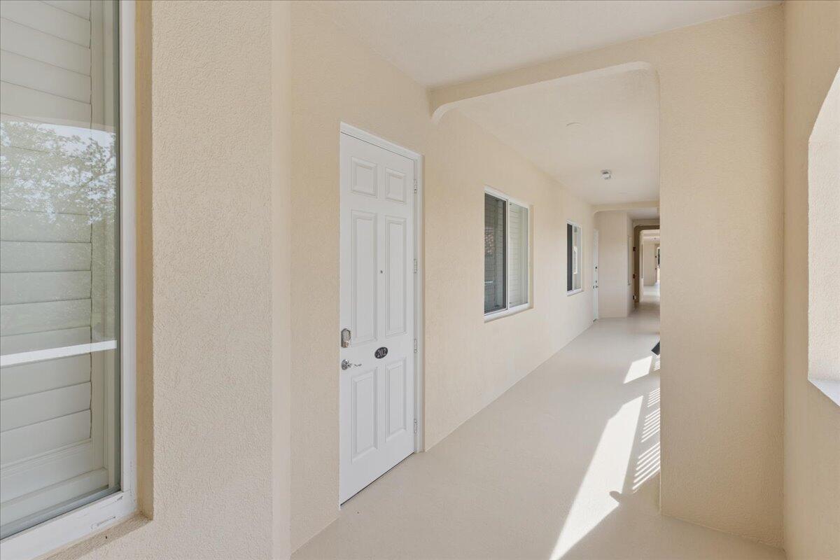 19 Harbour Isle Drive W # 202, Fort Pierce FL 34949 photo 3