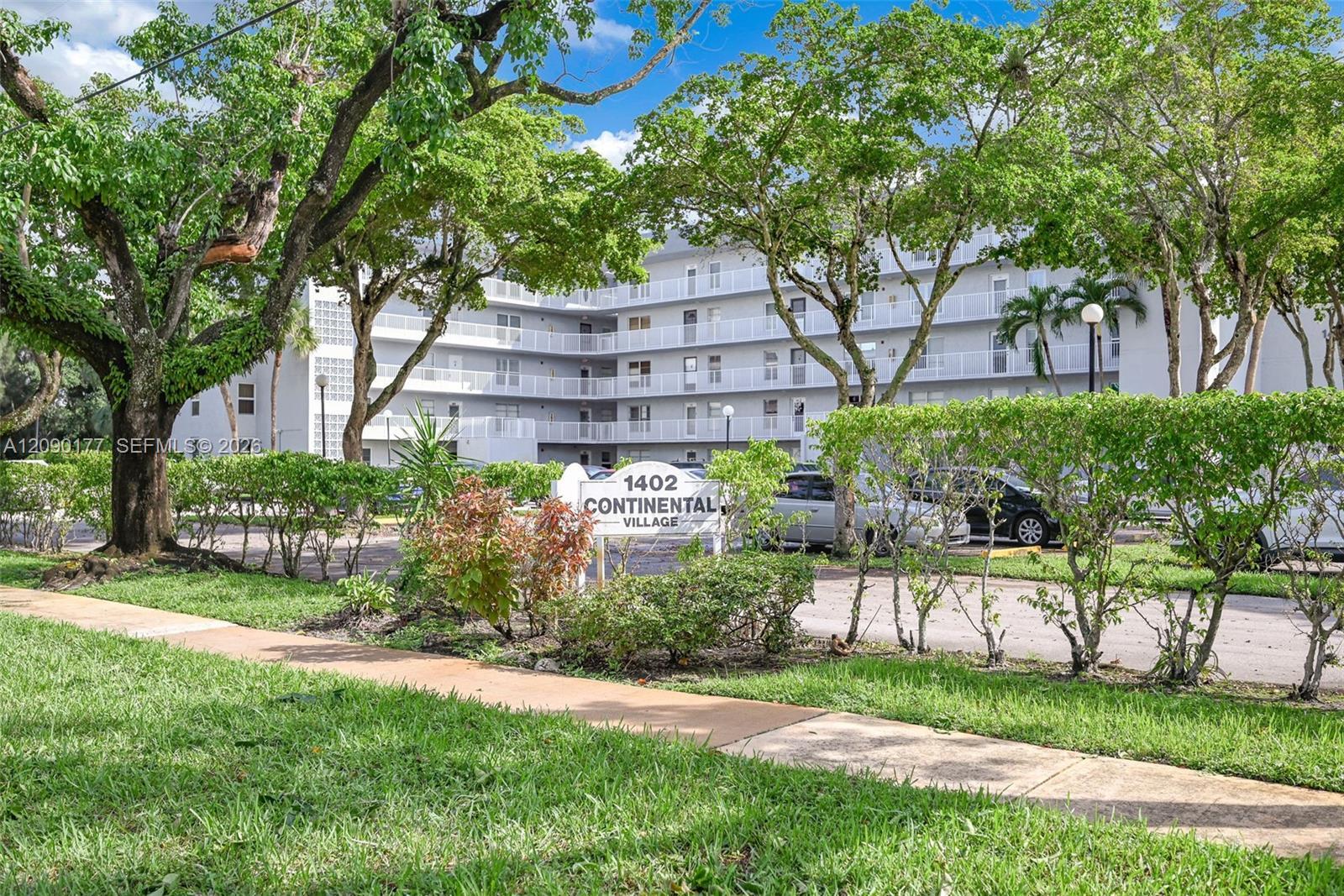 1402 NW 80th Ave # 103, Margate FL 33063