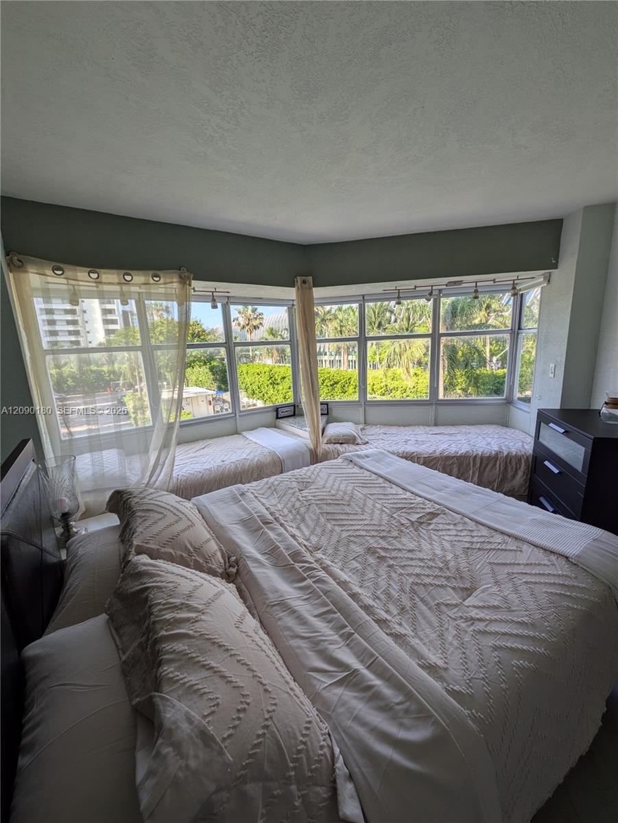 1881 Washington Ave # 3G, Miami Beach FL 33139 photo 4