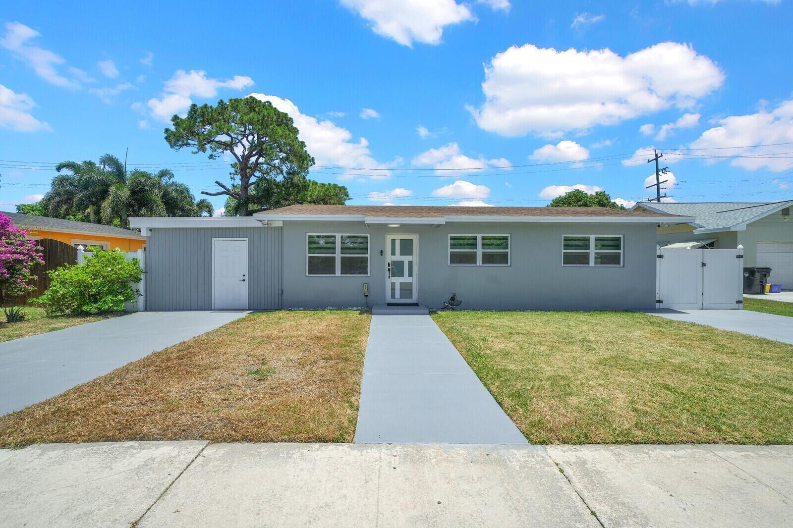 1134 S RIDGE Street, FL 33460