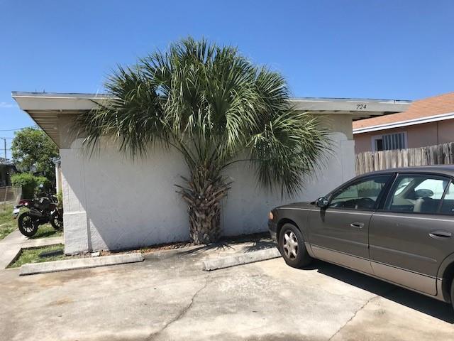 724 TRUMAN Street # 1, FL 33460 photo 2