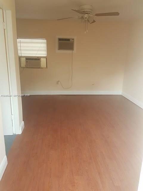 1519 N 59th Ter, Hollywood FL 33021 photo 2