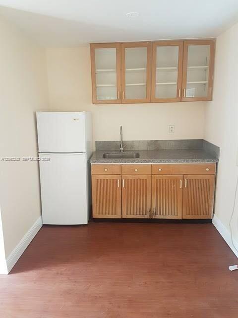 1519 N 59th Ter, Hollywood FL 33021 photo 3