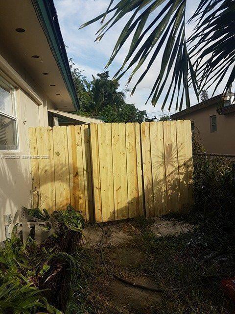 1519 N 59th Ter, Hollywood FL 33021 photo 5