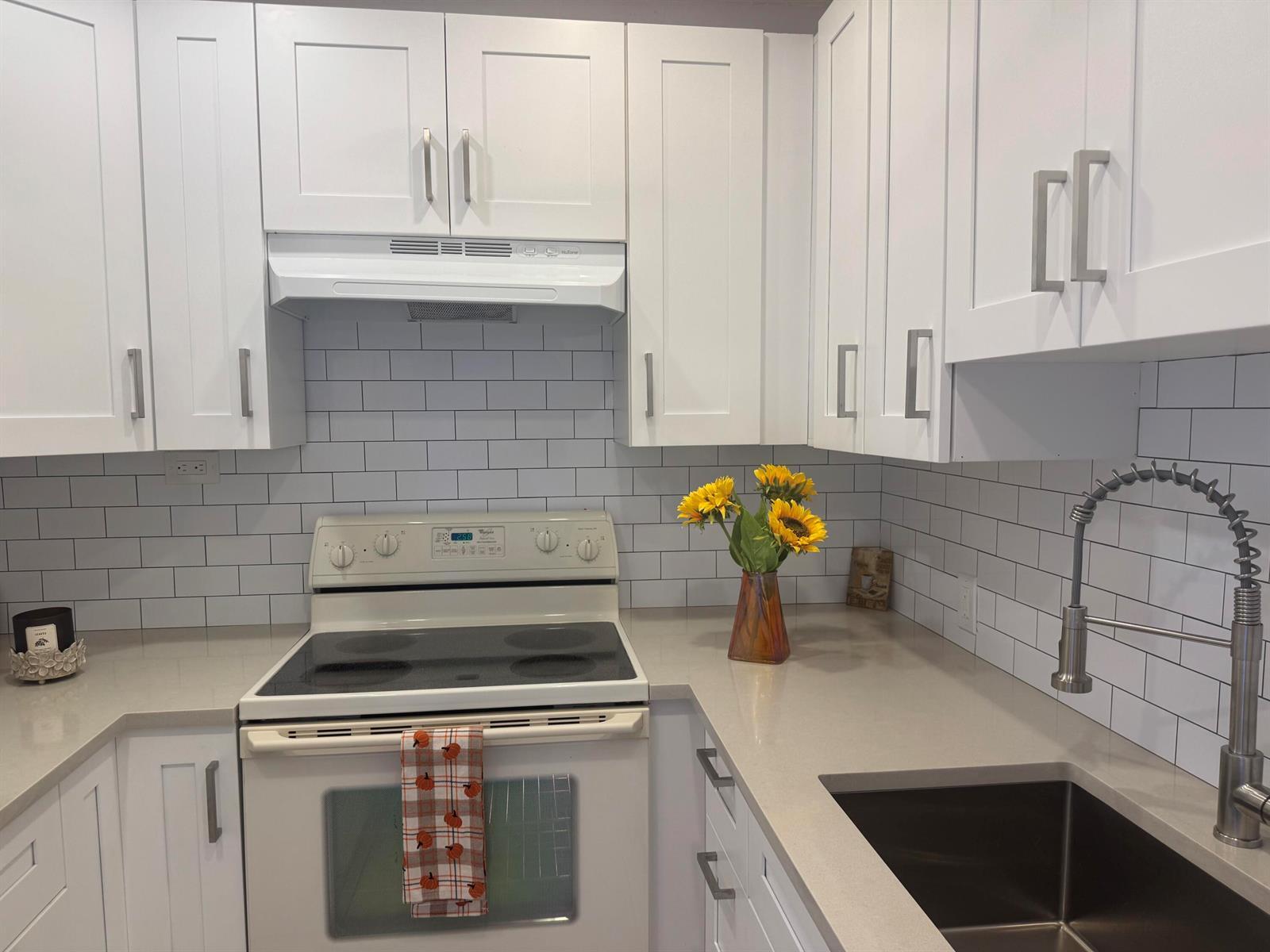 629 FANSHAW O # 629, Boca Raton FL 33434