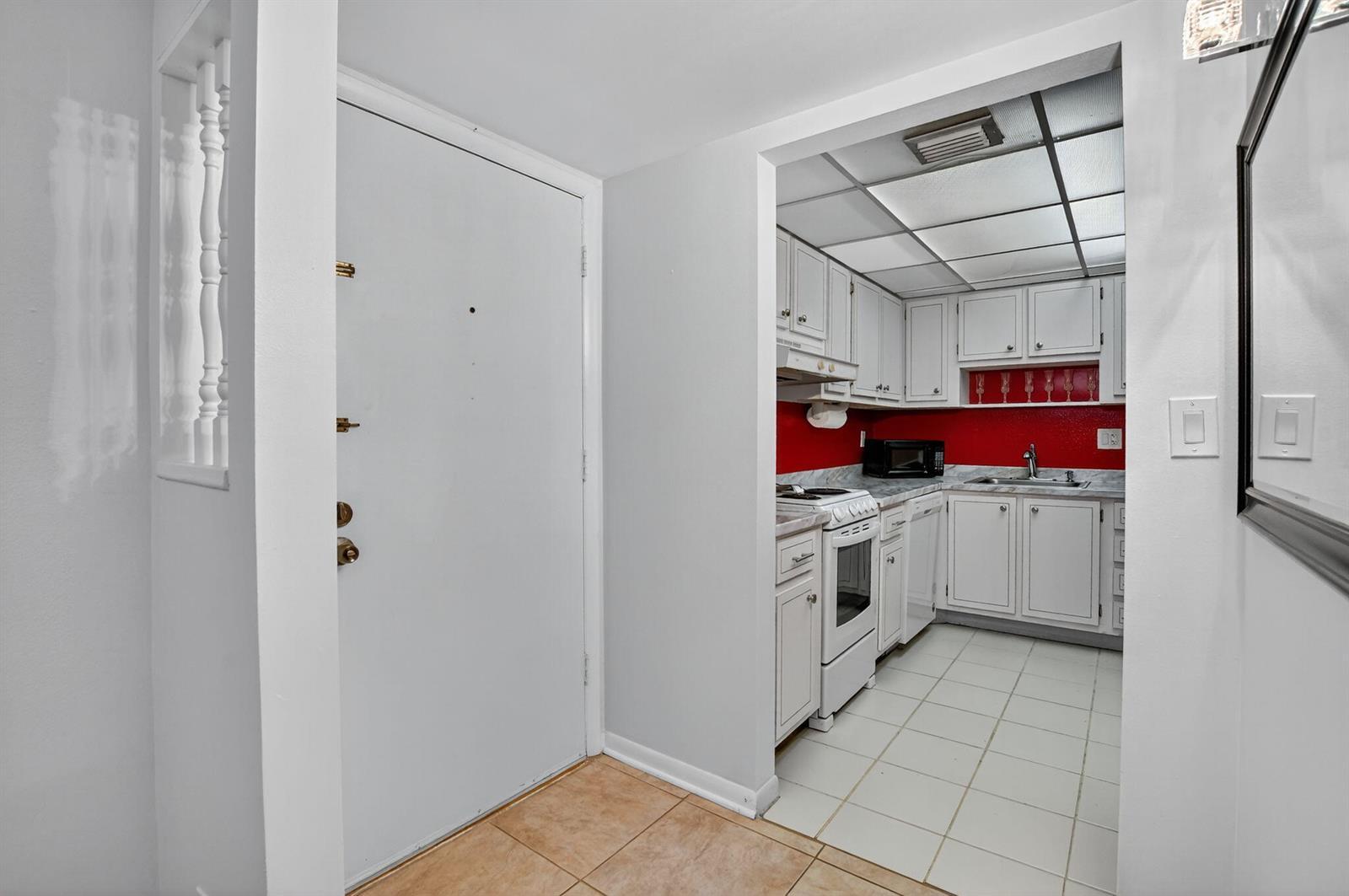 555 SE 8th Street # 154, Deerfield Beach FL 33441 photo 2