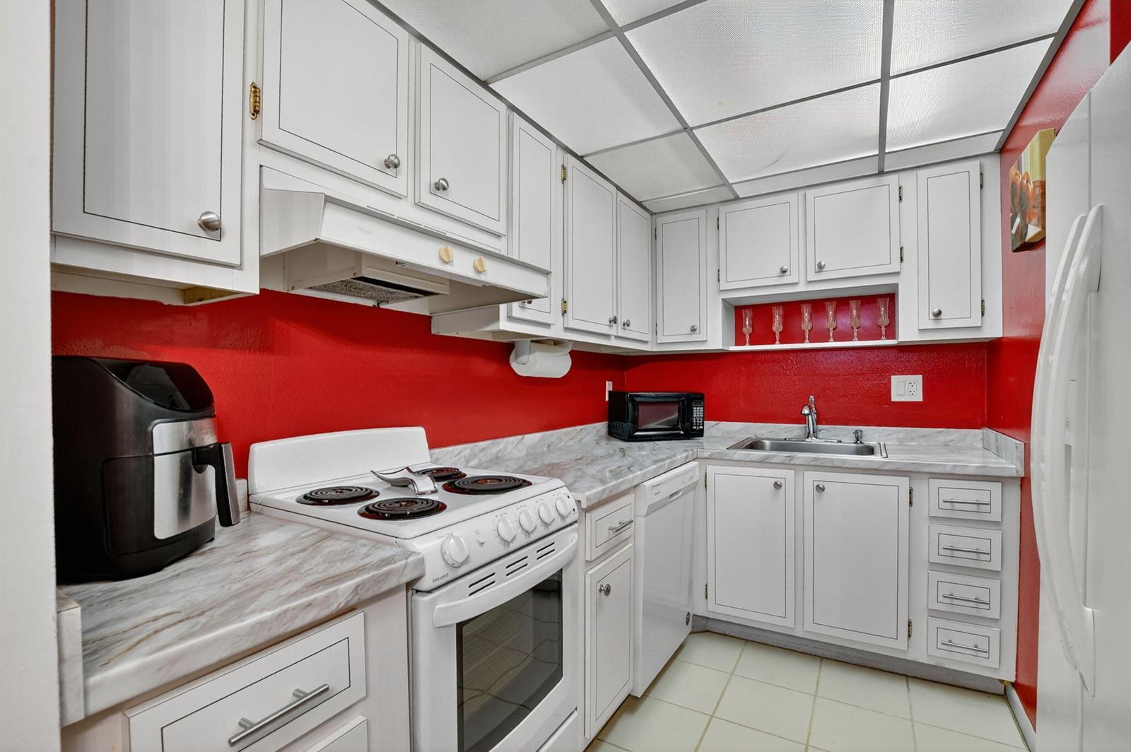 555 SE 8th Street # 154, Deerfield Beach FL 33441 photo 3