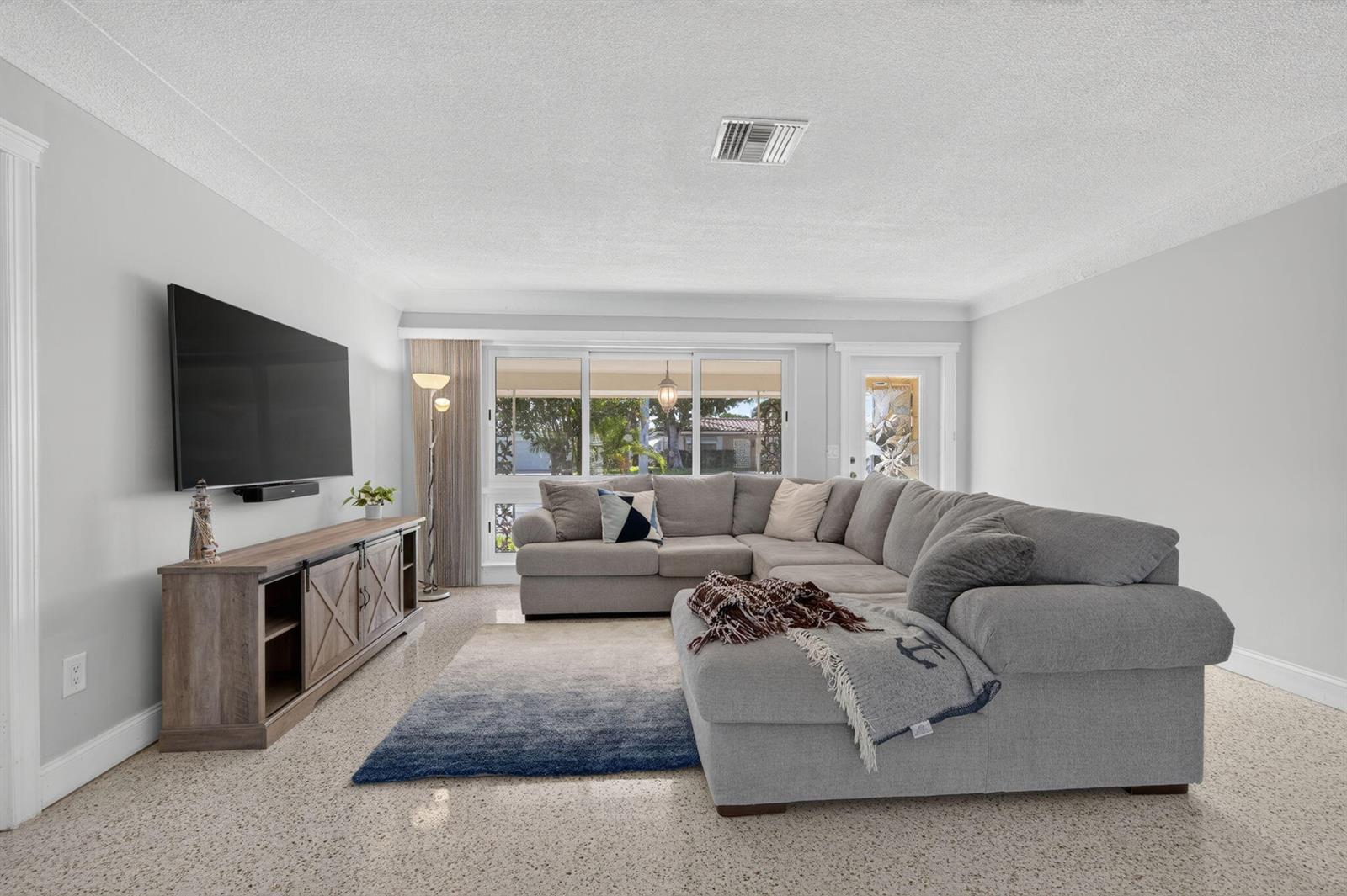 430 SE 6TH Terrace, Pompano Beach FL 33060 photo 5