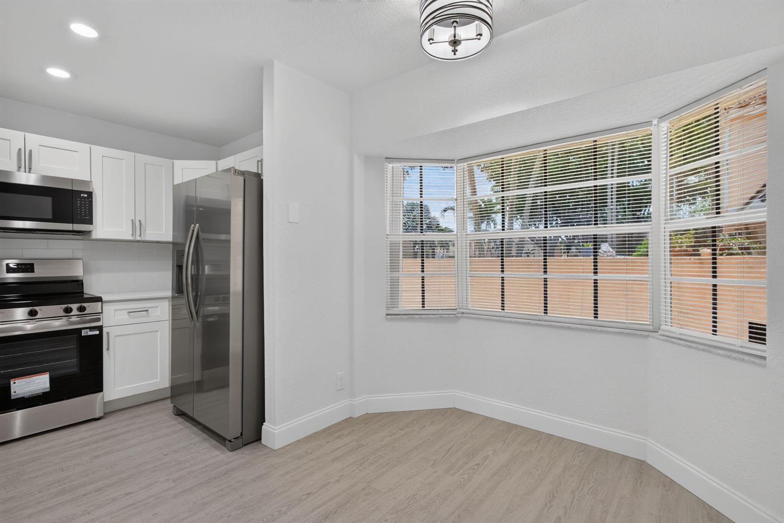 11451 LAKEVIEW Drive # 3A, Coral Springs FL 33071 photo 5
