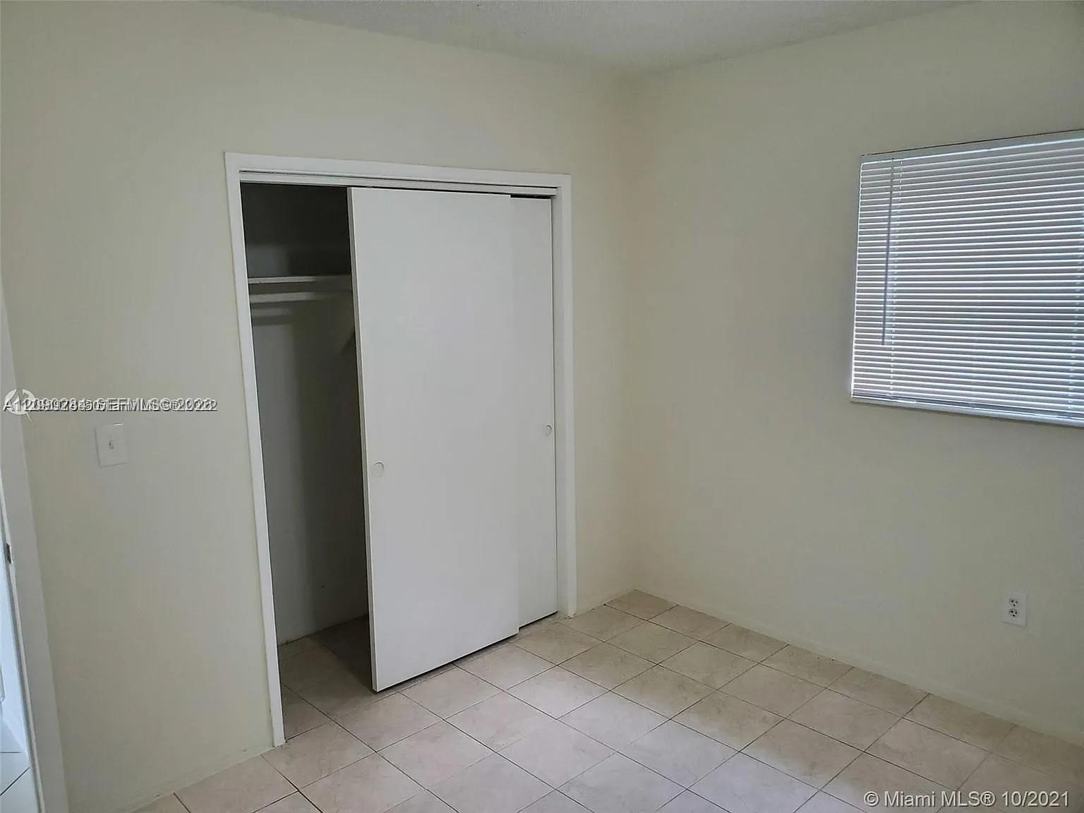 1630 NE 157th Ter # 1630, North Miami Beach FL 33162 photo 5