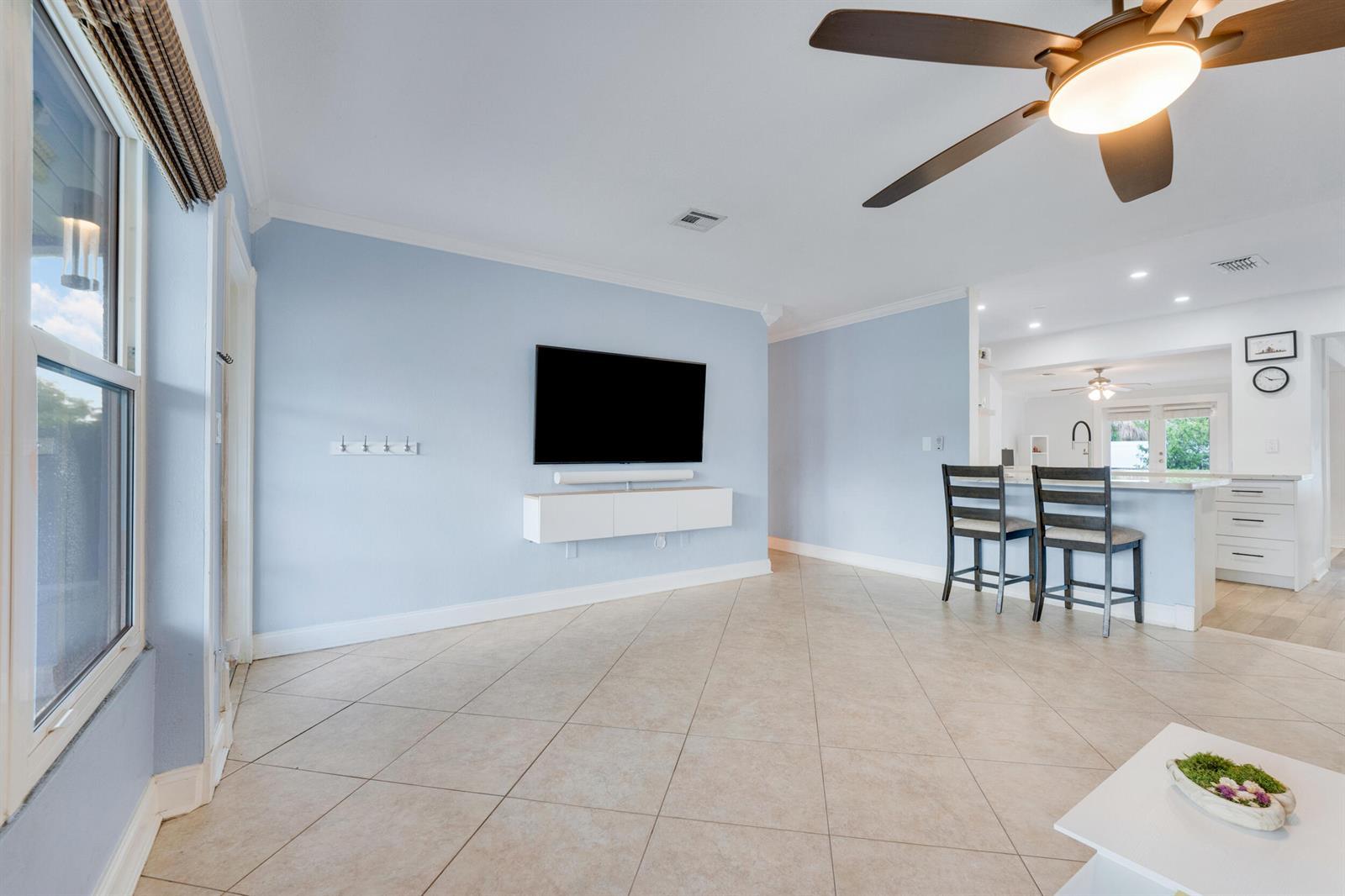 2210 NE 51ST Street, Lighthouse Point FL 33064 photo 4