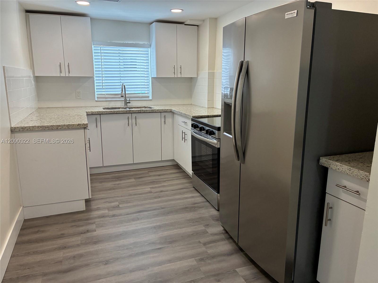 2628 SW 31st Pl # 2628, Miami FL 33133 photo 2