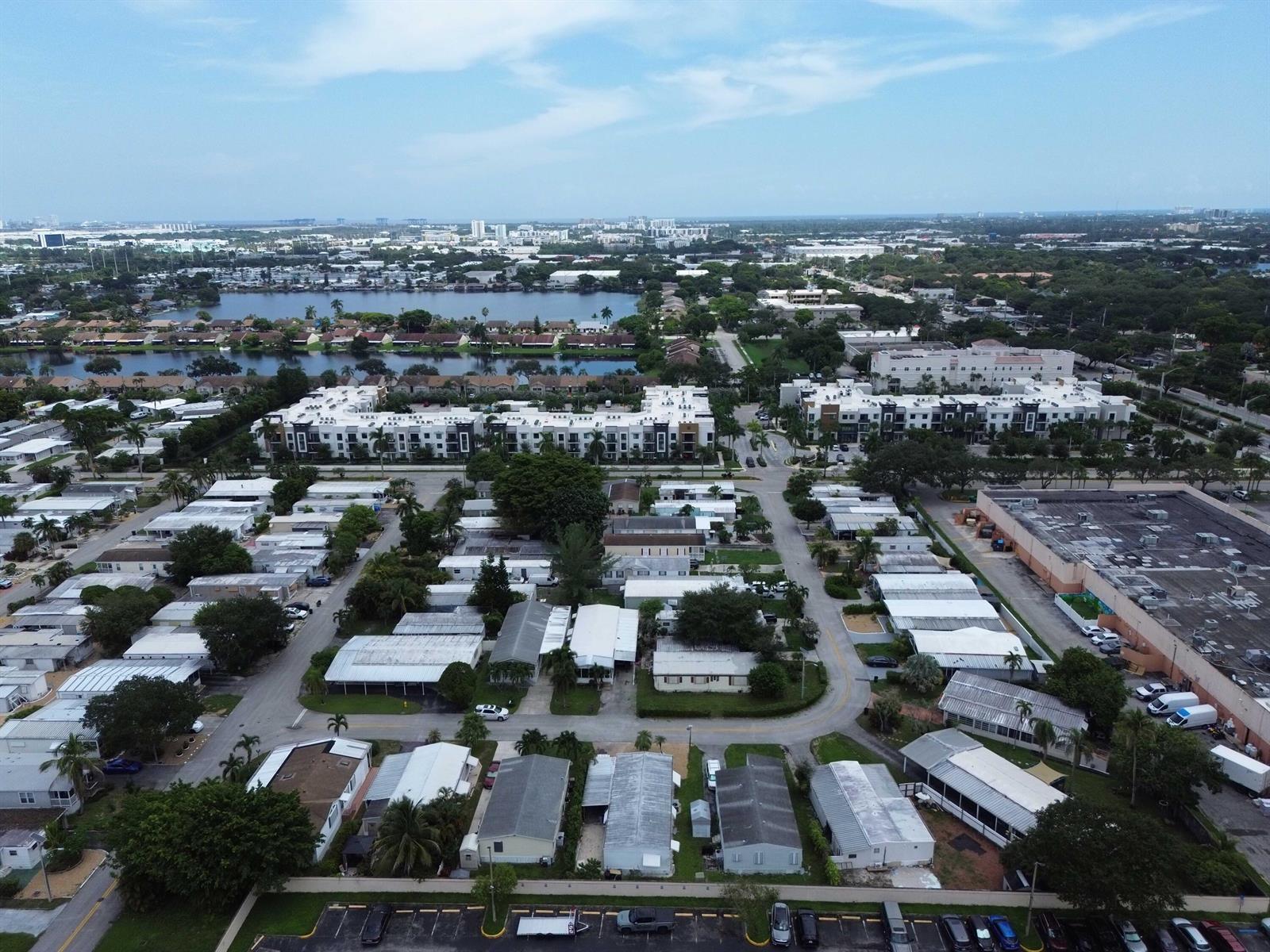 5863 SW 29th Avenue, Fort Lauderdale FL 33312 photo 5