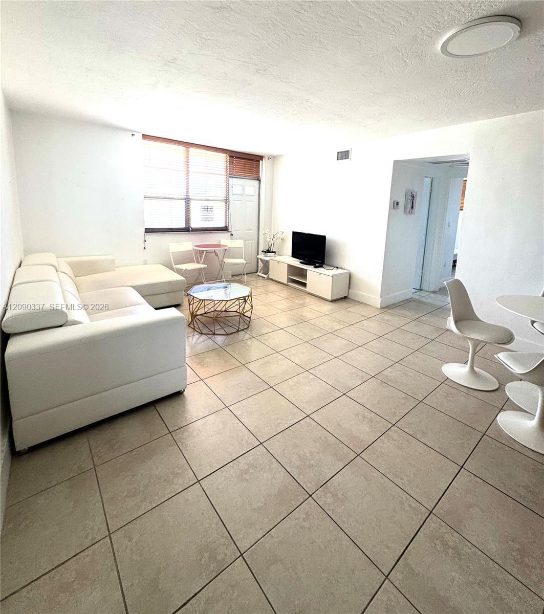 244 79th St # 3D, Miami Beach FL 33141 photo 4