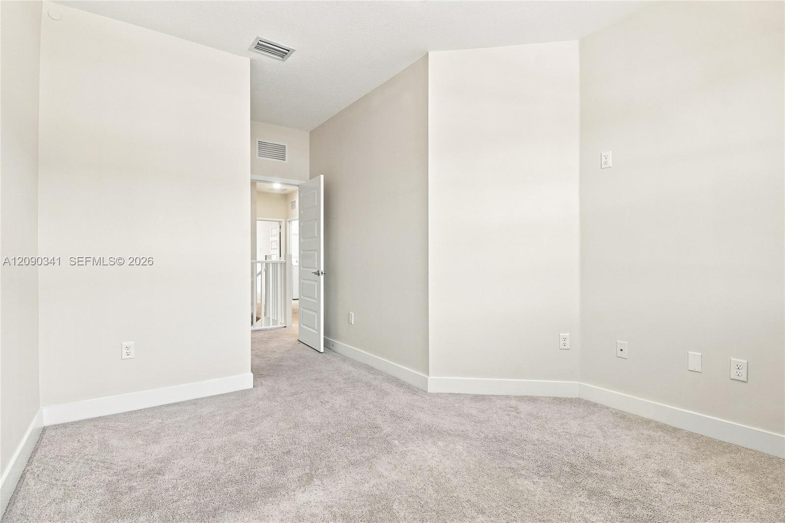 15839 NW 91st Ct, Miami Lakes FL 33018 photo 3