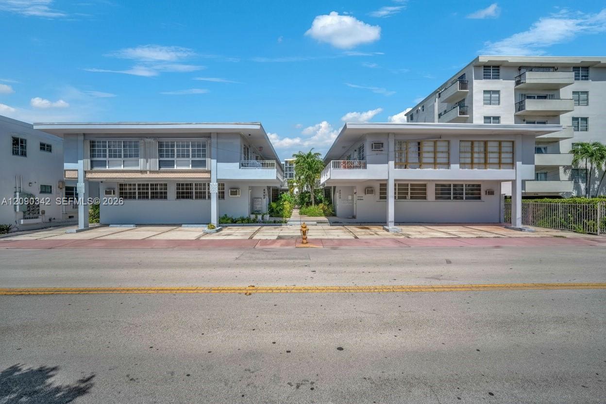 8010 Tatum Waterway Dr # 5, Miami Beach FL 33141 photo 2