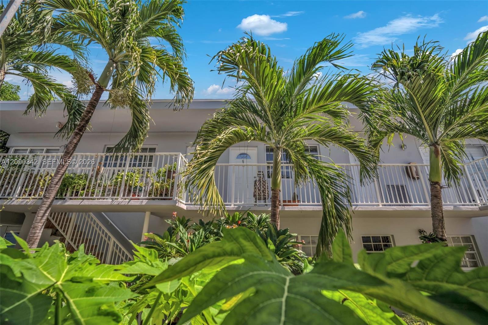 8010 Tatum Waterway Dr # 5, Miami Beach FL 33141 photo 5