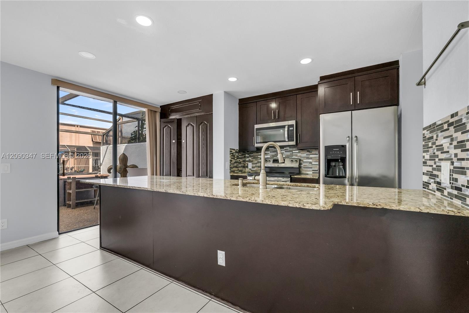 12317 NW 11th St, Pembroke Pines FL 33026 photo 4